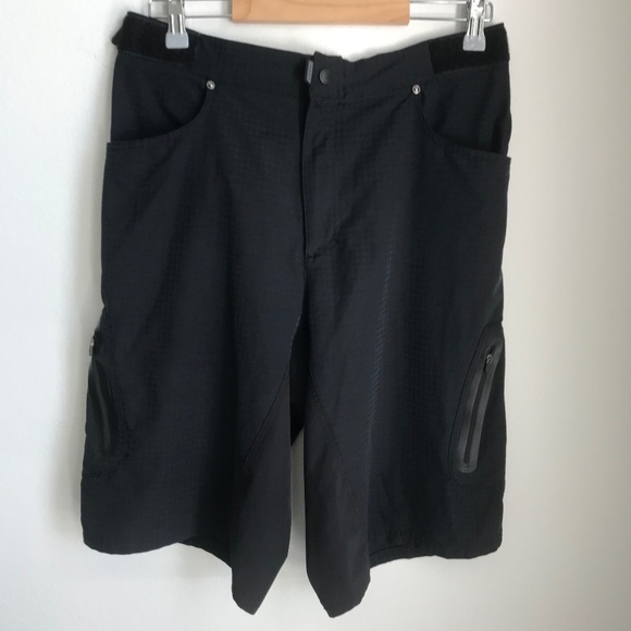Zion Ether Mountain Biking Cycling Shorts Size XL Black - Picture 1 of 9